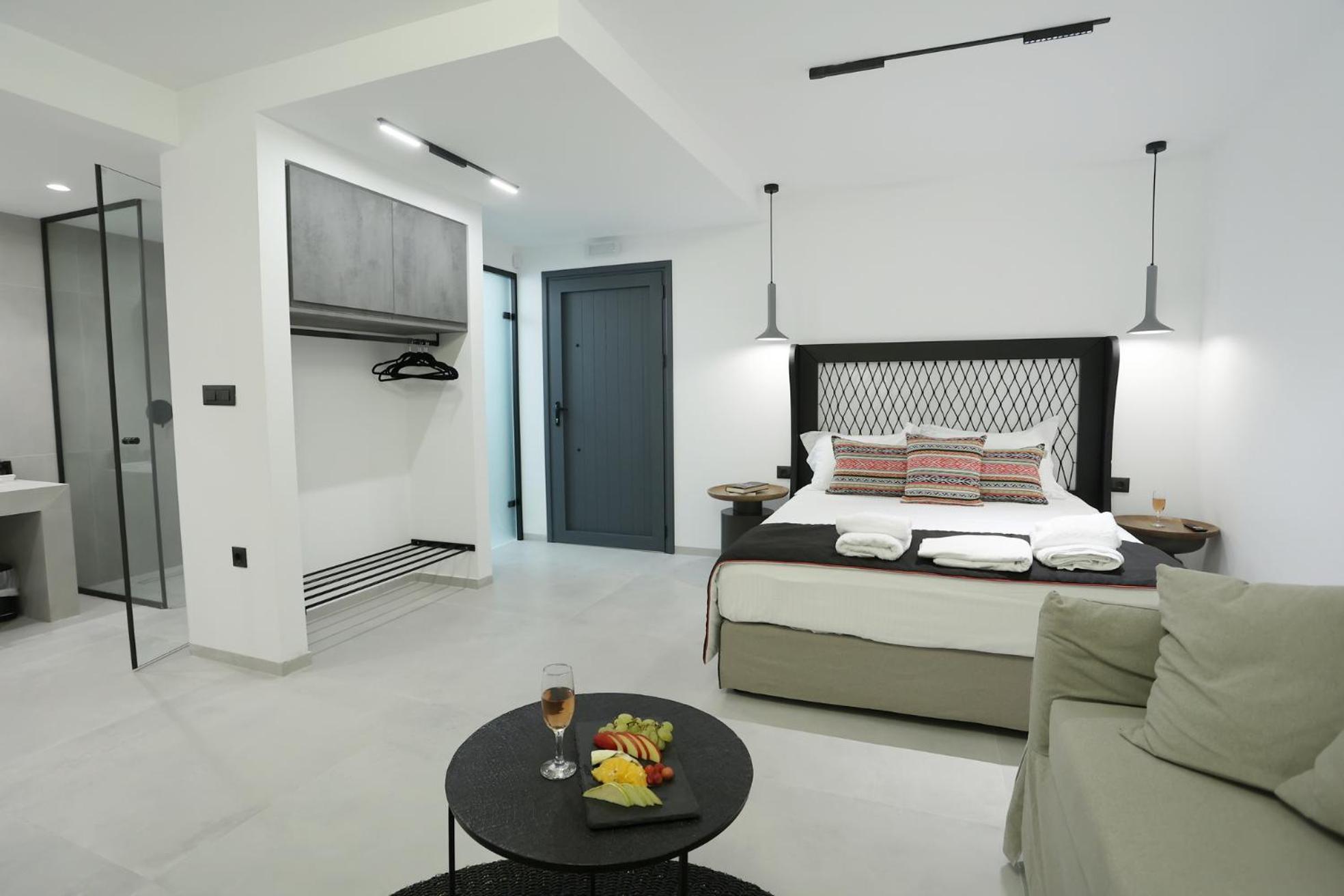 Yianna Hotel Skala  Exterior photo